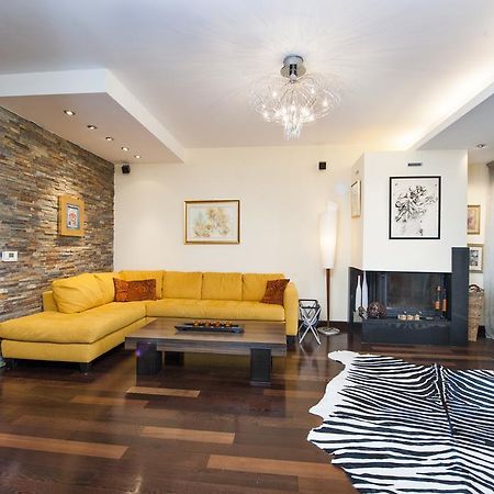 Apartment Mia ロヴィニ 部屋 写真