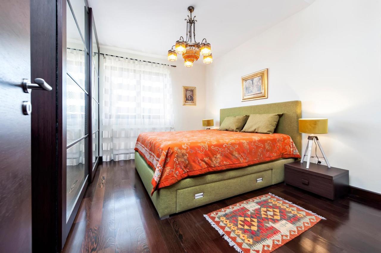 Apartment Mia ロヴィニ エクステリア 写真