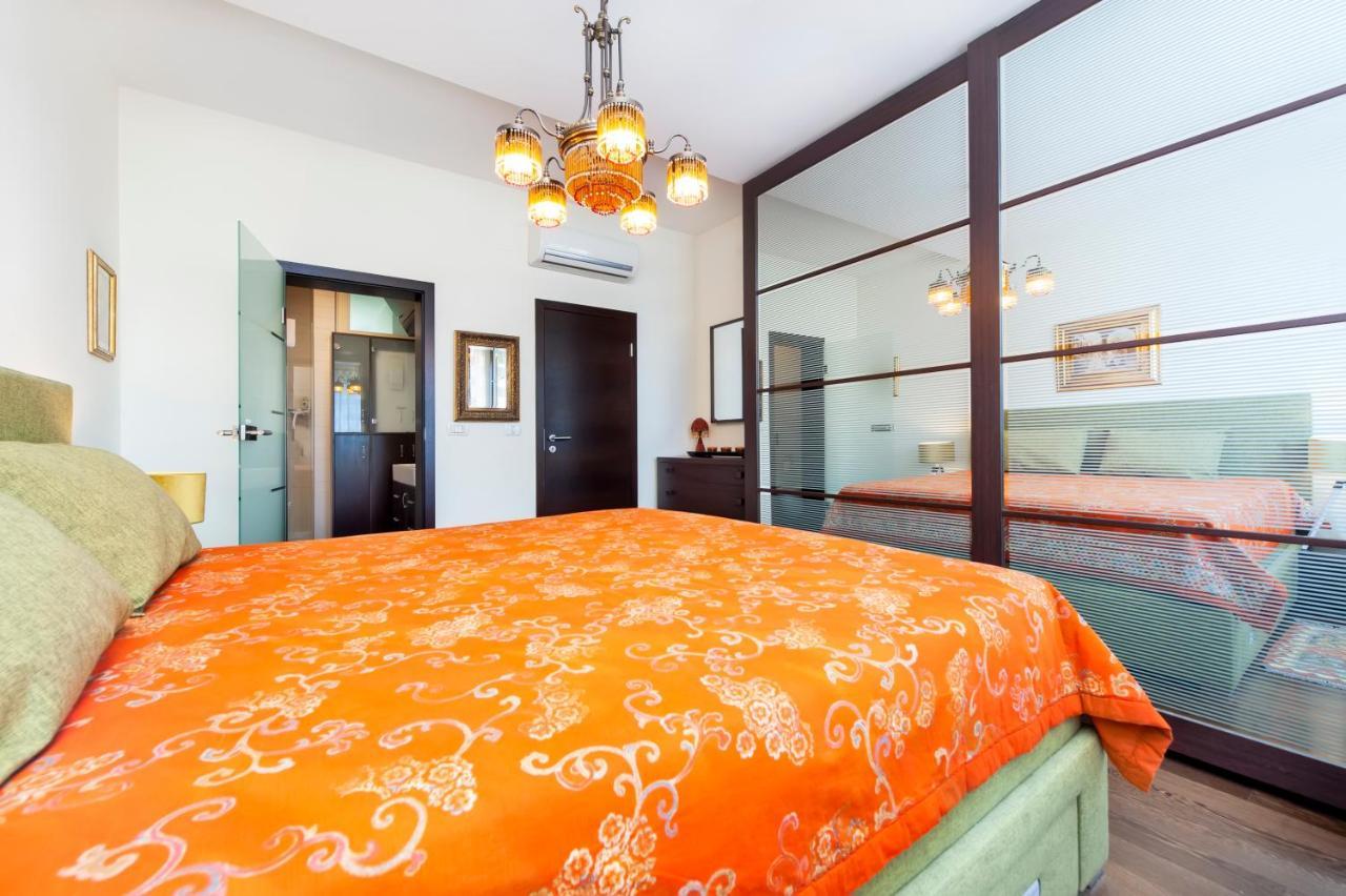 Apartment Mia ロヴィニ エクステリア 写真